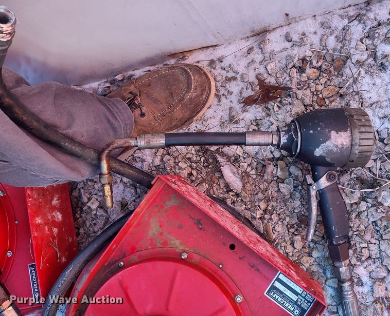 image for item MD9384 Fuel and lube