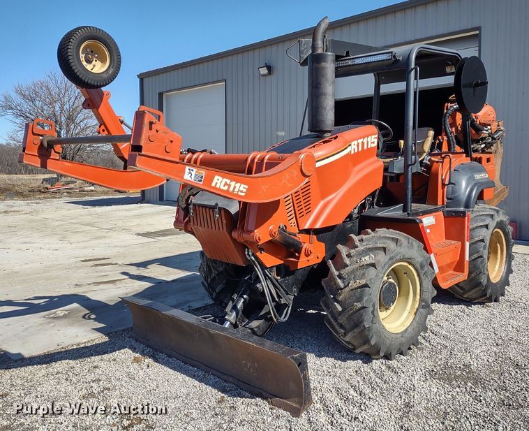 image for item MD9387 2002 Ditch Witch RT115H  cable plow