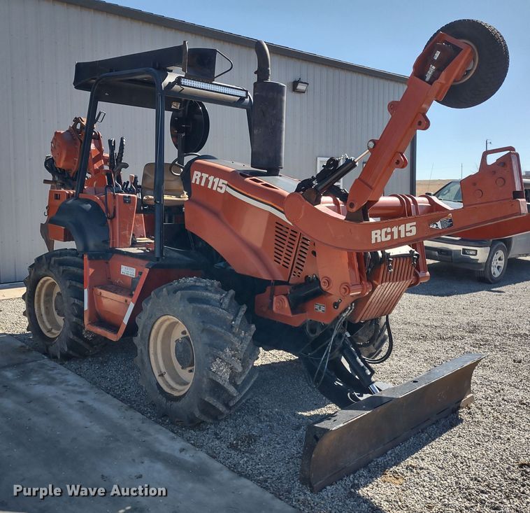 image for item MD9387 2002 Ditch Witch RT115H  cable plow