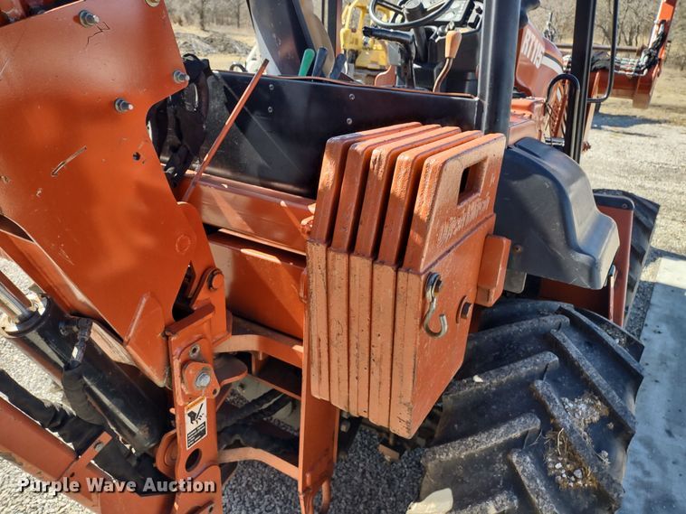 image for item MD9387 2002 Ditch Witch RT115H  cable plow