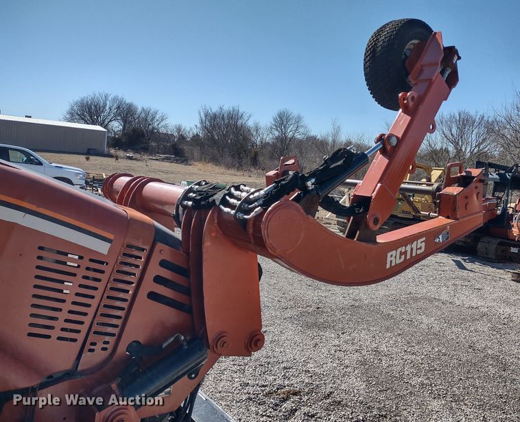 image for item MD9387 2002 Ditch Witch RT115H  cable plow