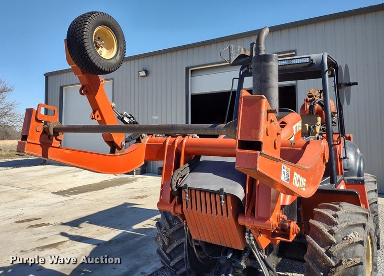 image for item MD9387 2002 Ditch Witch RT115H  cable plow