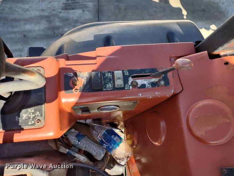 image for item MD9387 2002 Ditch Witch RT115H  cable plow