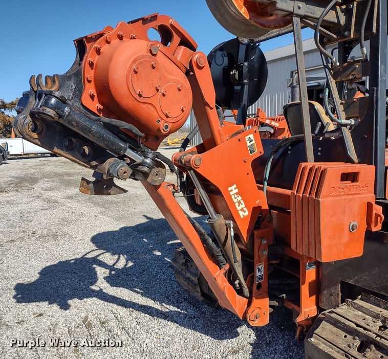 image for item MD9388 2009 Ditch Witch HT115  cable plow