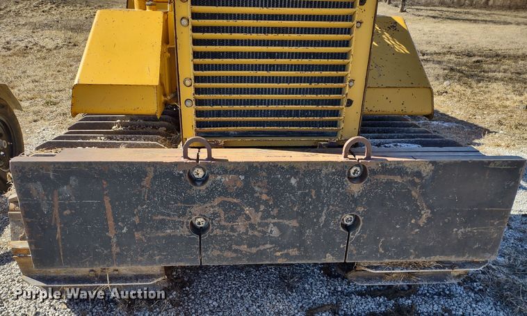 image for item MD9389 1997 Vermeer Flextrak 115  rock saw