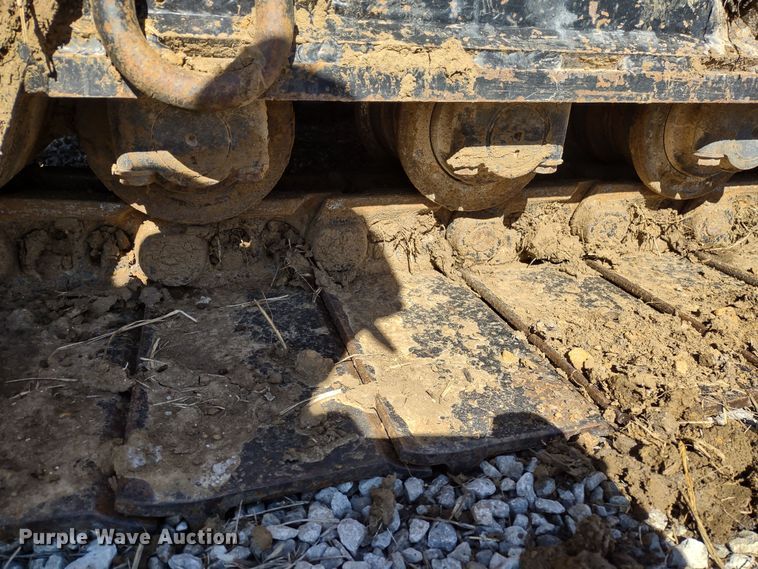 image for item MD9389 1997 Vermeer Flextrak 115  rock saw