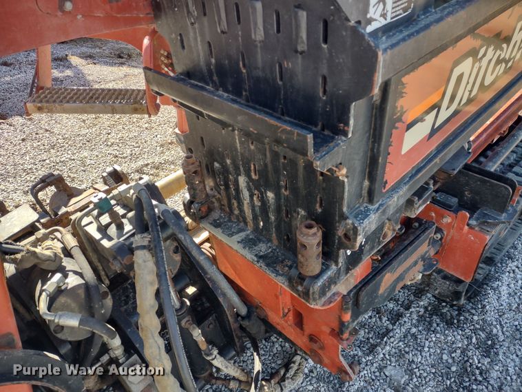 image for item MD9390 2006 Ditch Witch JT2720 All Terrain  directional boring unit