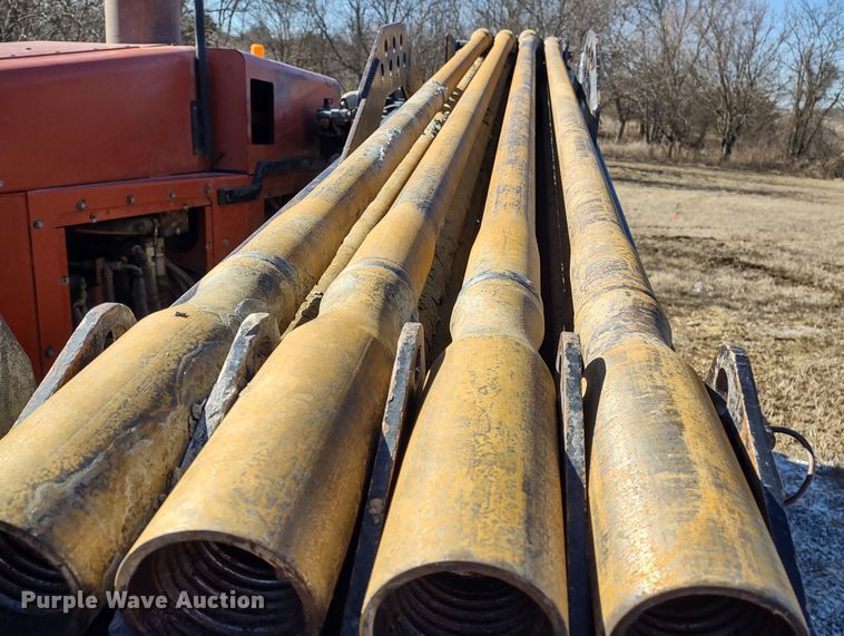 image for item MD9390 2006 Ditch Witch JT2720 All Terrain  directional boring unit