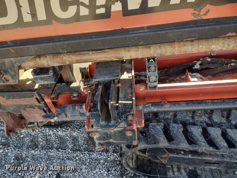 image for item MD9390 2006 Ditch Witch JT2720 All Terrain  directional boring unit