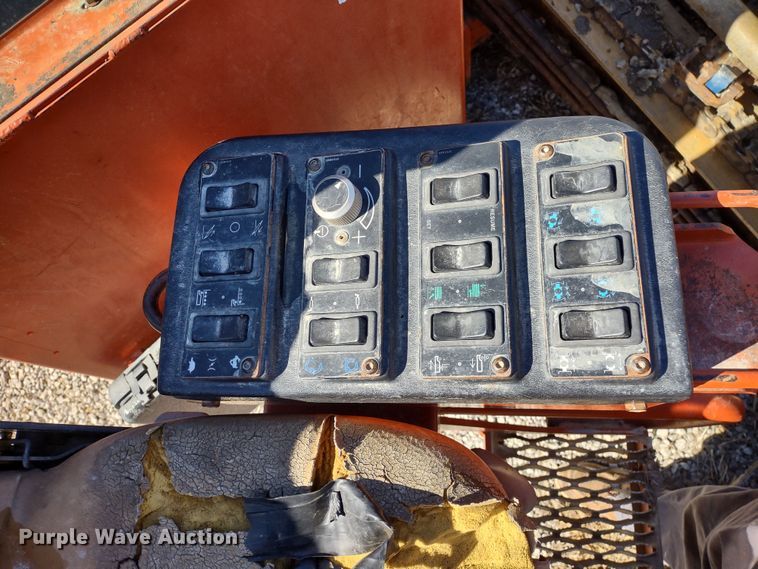 image for item MD9390 2006 Ditch Witch JT2720 All Terrain  directional boring unit