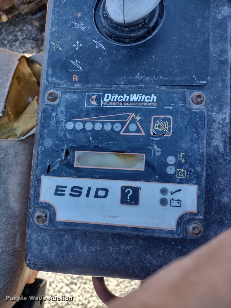 image for item MD9390 2006 Ditch Witch JT2720 All Terrain  directional boring unit