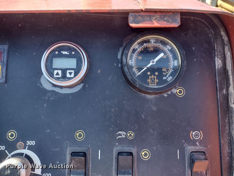 image for item MD9390 2006 Ditch Witch JT2720 All Terrain  directional boring unit