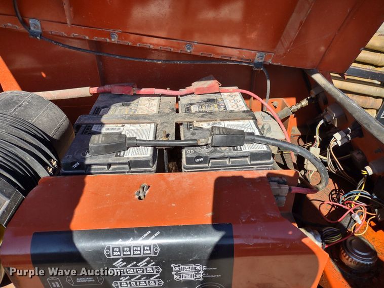 image for item MD9390 2006 Ditch Witch JT2720 All Terrain  directional boring unit