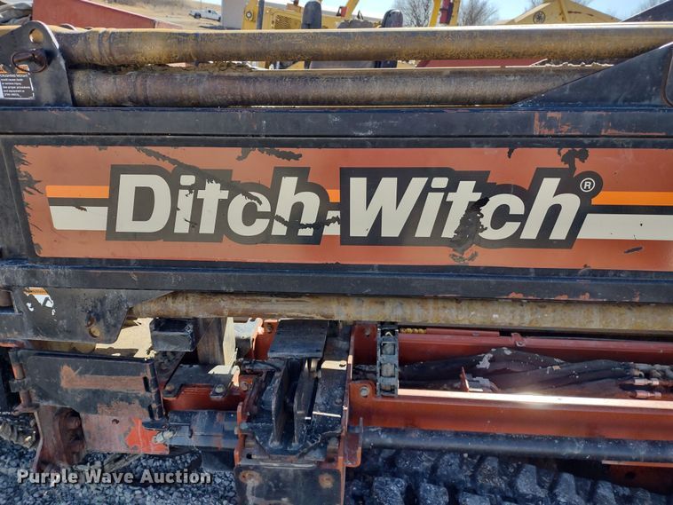 image for item MD9390 2006 Ditch Witch JT2720 All Terrain  directional boring unit