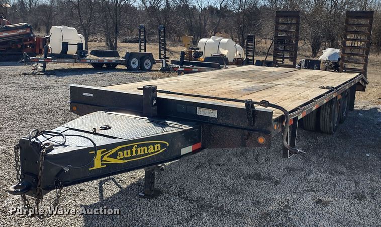 image for item MD9391 2010 Kaufman  equipment trailer