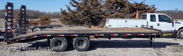 image for item MD9391 2010 Kaufman  equipment trailer