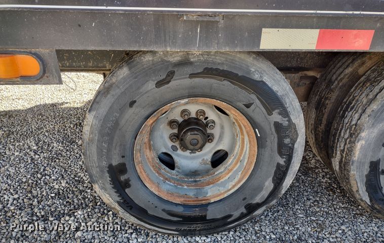 image for item MD9391 2010 Kaufman  equipment trailer