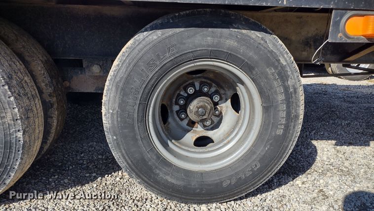 image for item MD9391 2010 Kaufman  equipment trailer