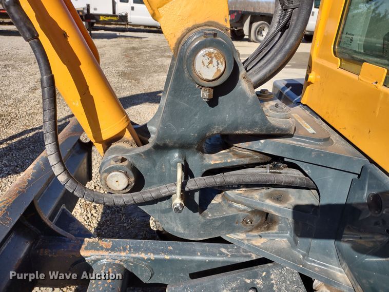 image for item MD9392 2018 Hyundai Robex 35Z-9A  mini excavator