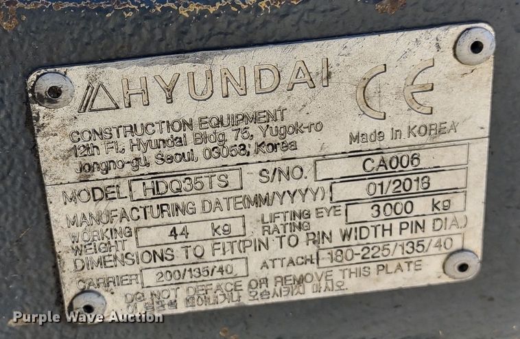 image for item MD9392 2018 Hyundai Robex 35Z-9A  mini excavator