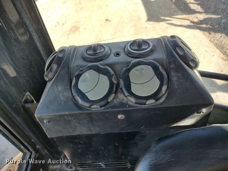 image for item MD9392 2018 Hyundai Robex 35Z-9A  mini excavator