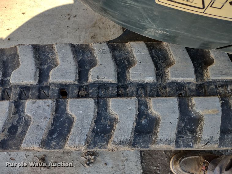 image for item MD9392 2018 Hyundai Robex 35Z-9A  mini excavator