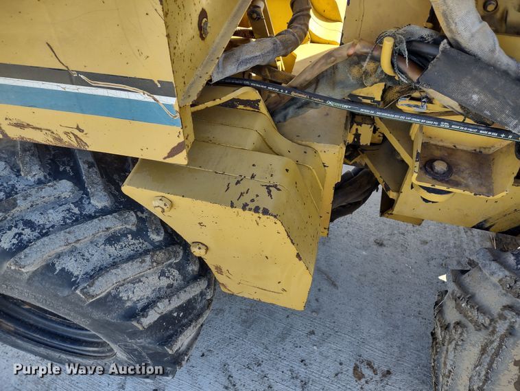 image for item MD9393 1997 Vermeer LM-42  cable plow