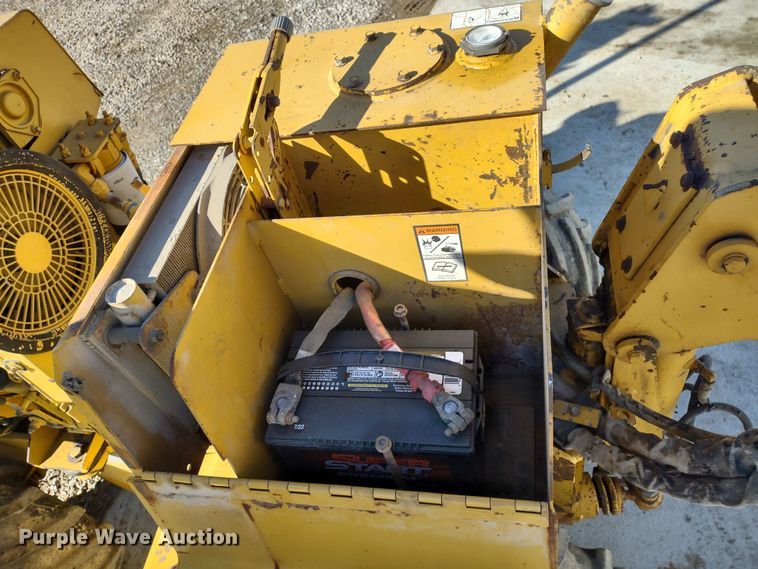 image for item MD9393 1997 Vermeer LM-42  cable plow