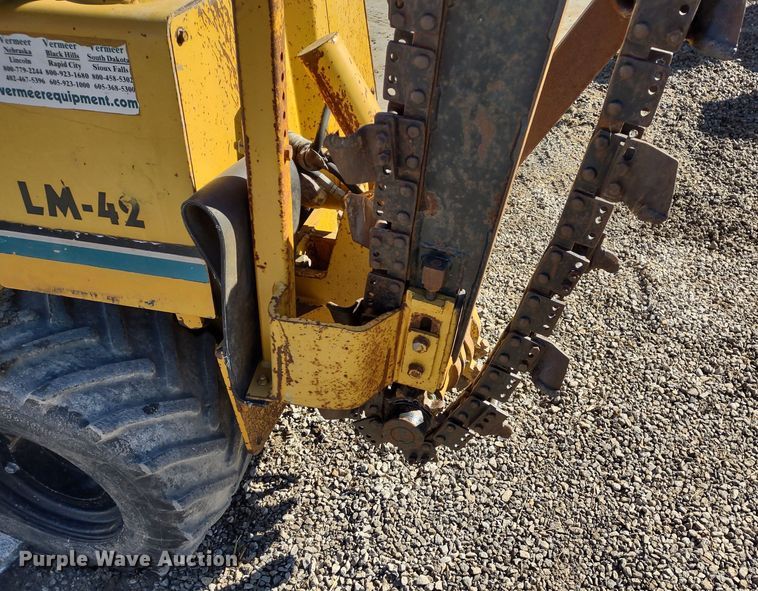 image for item MD9393 1997 Vermeer LM-42  cable plow