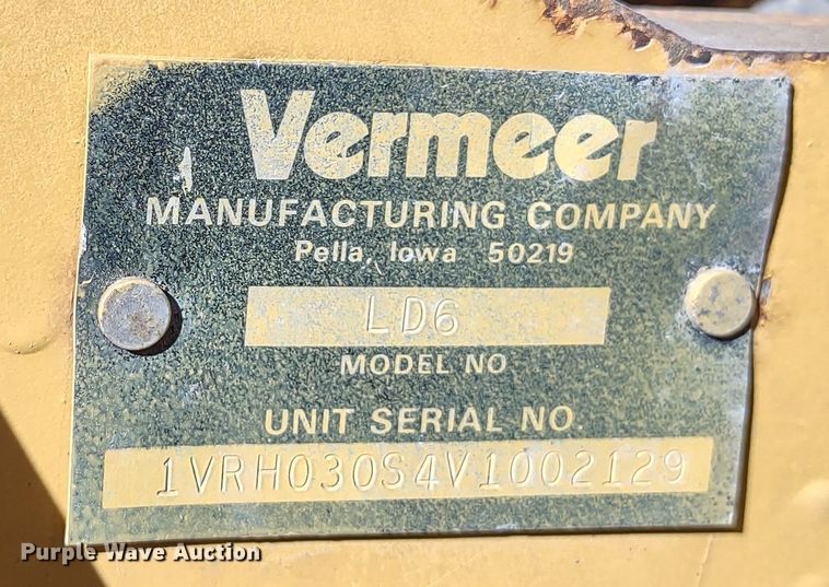 image for item MD9393 1997 Vermeer LM-42  cable plow