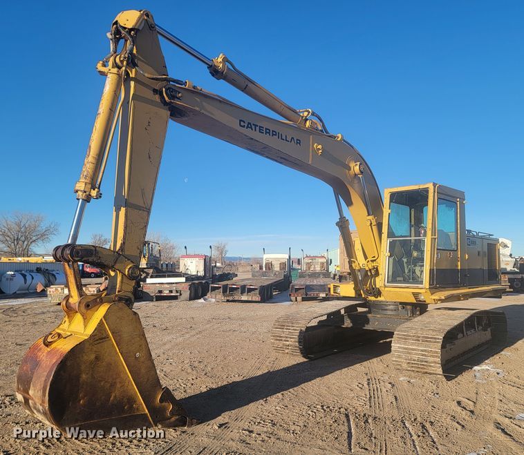 image for item ME9729 Caterpillar 225 LC  excavator