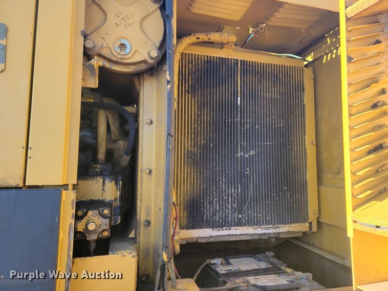 image for item ME9729 Caterpillar 225 LC  excavator