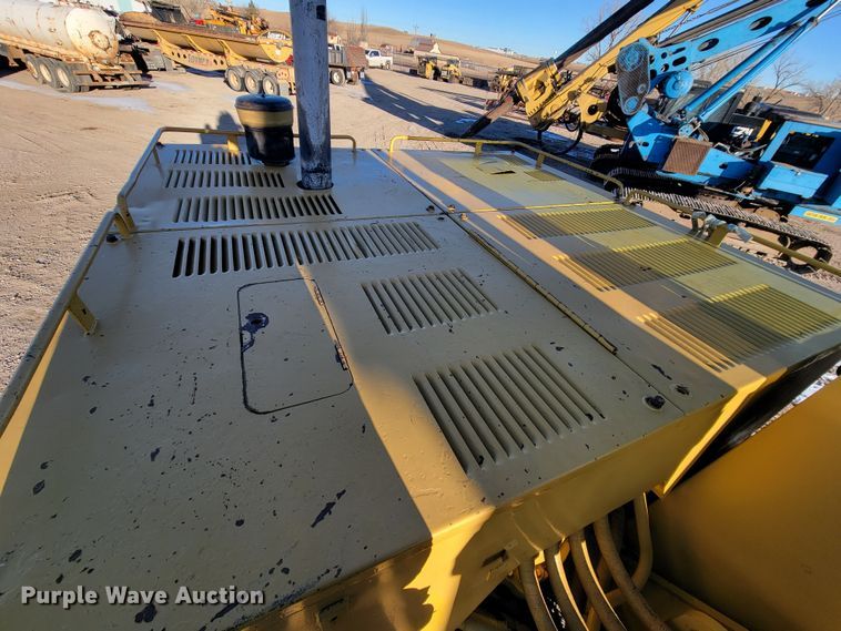 image for item ME9729 Caterpillar 225 LC  excavator