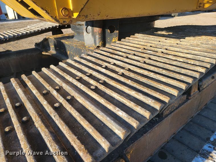 image for item ME9729 Caterpillar 225 LC  excavator