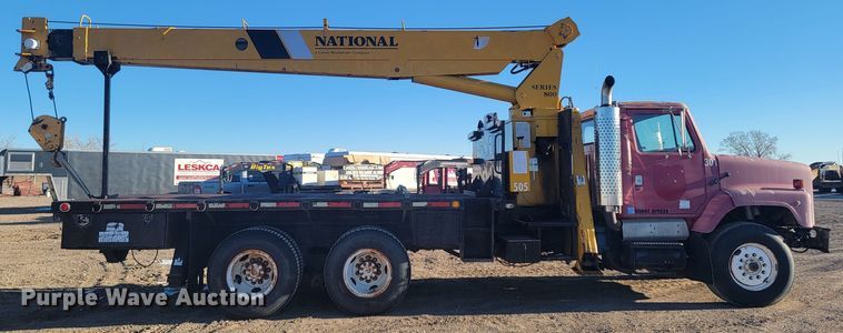 image for item ME9730 1981 International F-2654  crane truck