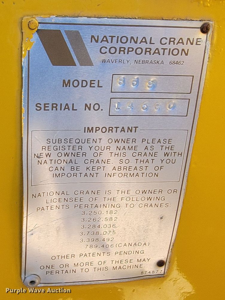 image for item ME9730 1981 International F-2654  crane truck