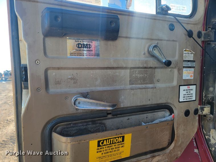 image for item ME9730 1981 International F-2654  crane truck