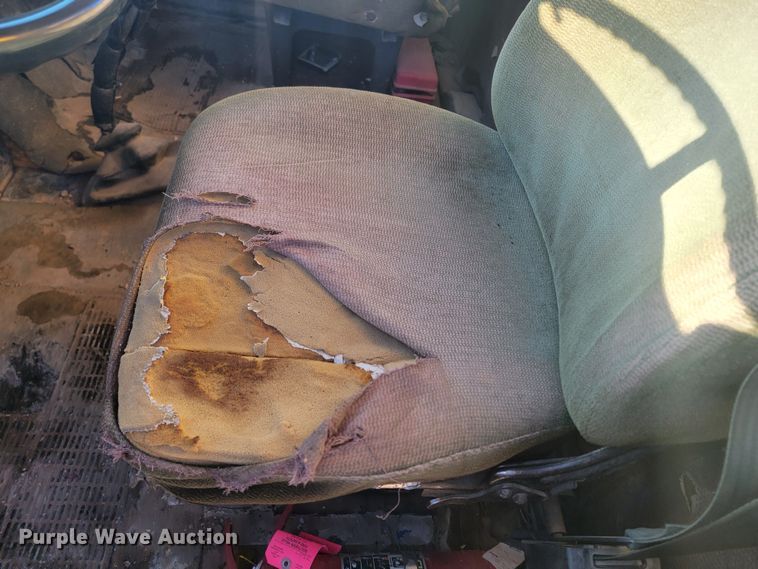 image for item ME9730 1981 International F-2654  crane truck