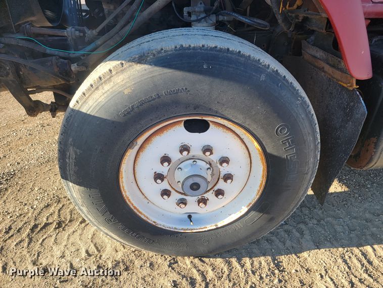 image for item ME9730 1981 International F-2654  crane truck