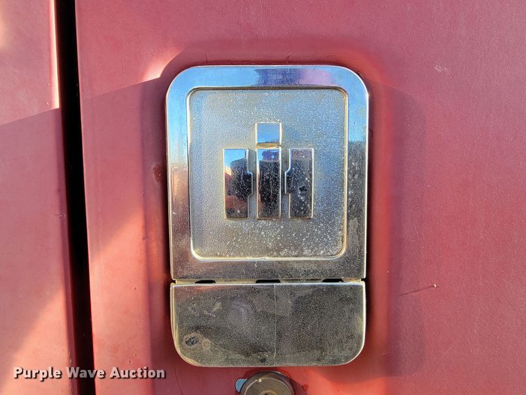 image for item ME9730 1981 International F-2654  crane truck