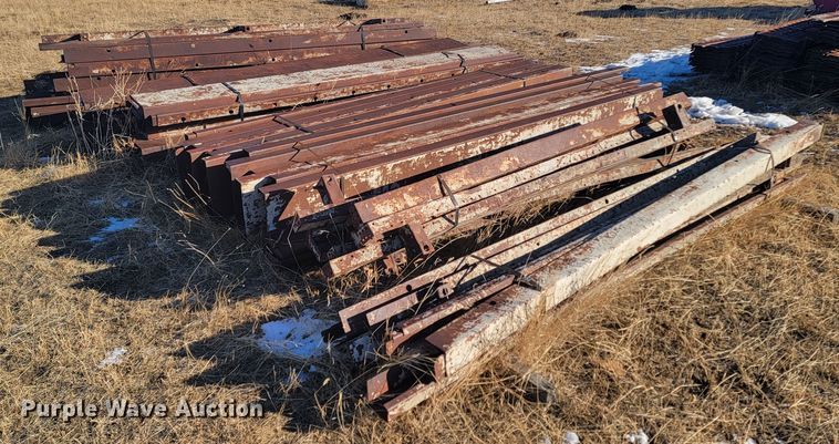 image for item ME9732 Approximately 24 concrete forms