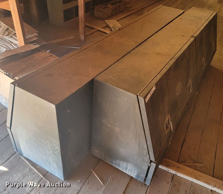 image for item ME9734 (2) American Truckboxes toolboxes