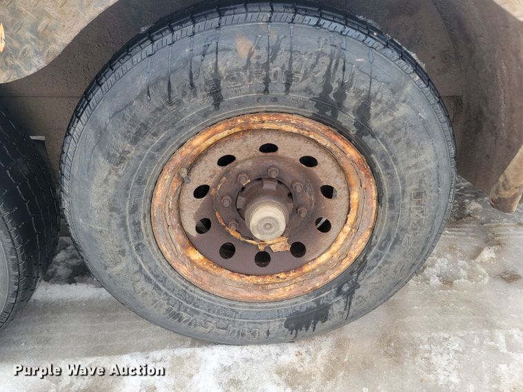 image for item ME9747 2013 M&S  equipment trailer