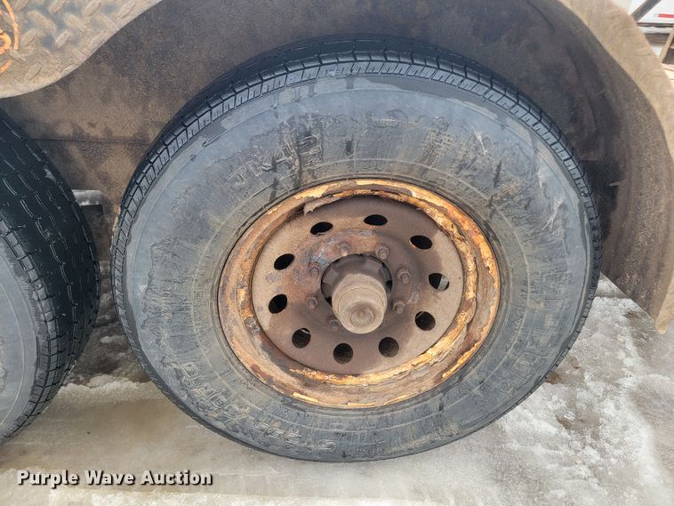 image for item ME9747 2013 M&S  equipment trailer