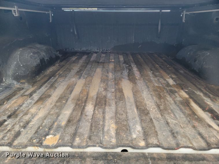 image for item ME9748 2013 Chevrolet Silverado 1500  pickup truck