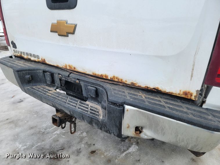 image for item ME9748 2013 Chevrolet Silverado 1500  pickup truck