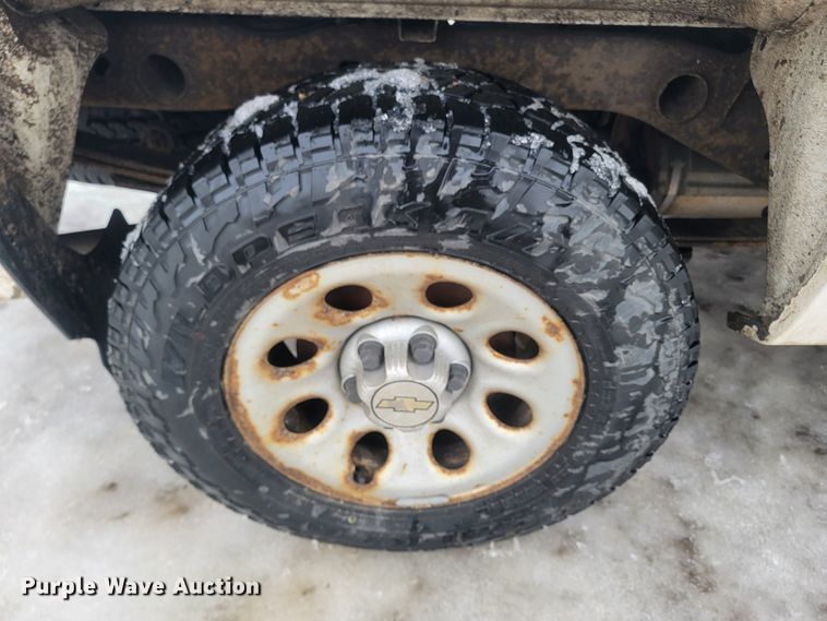 image for item ME9748 2013 Chevrolet Silverado 1500  pickup truck