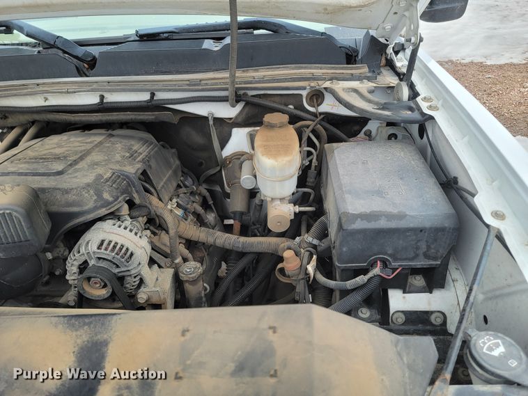 image for item ME9749 2012 Chevrolet Silverado 2500HD  Crew Cab pickup truck