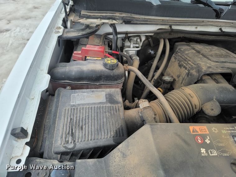 image for item ME9749 2012 Chevrolet Silverado 2500HD  Crew Cab pickup truck