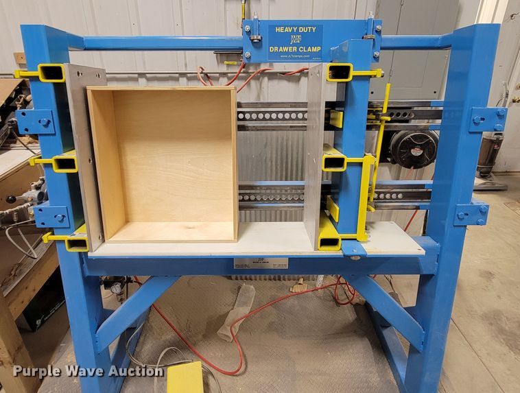 image for item ME9756 JLT Clamps 190B-M2  drawer clamp machine